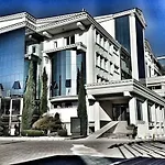 New Star Hotel