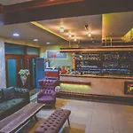 New Star Hotel