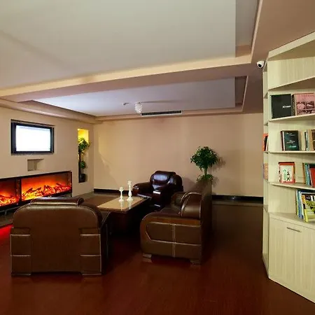 Отель New Star 5*