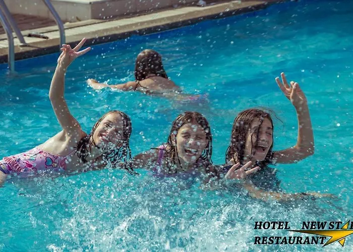 New Star Hotel